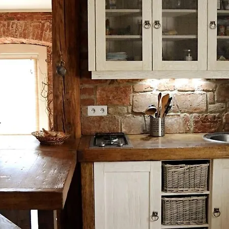 Originalne Byvanie V Starej Sypke Z Roku 1828.