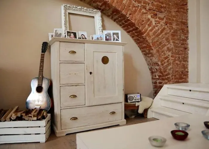 Originálne Bývanie V Starej Sýpke Z Roku 1828. *