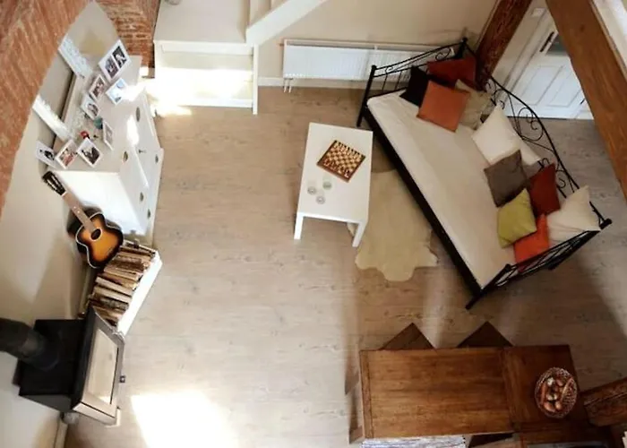 Originálne Bývanie V Starej Sýpke Z Roku 1828. Appartamento