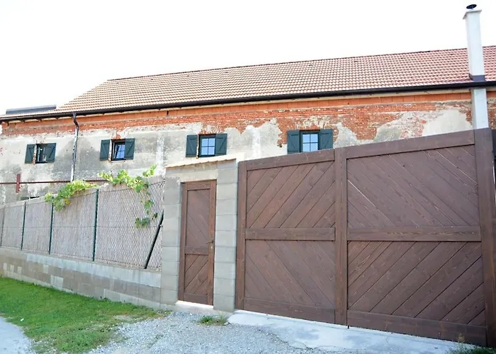 Appartamento Originálne Bývanie V Starej Sýpke Z Roku 1828. *