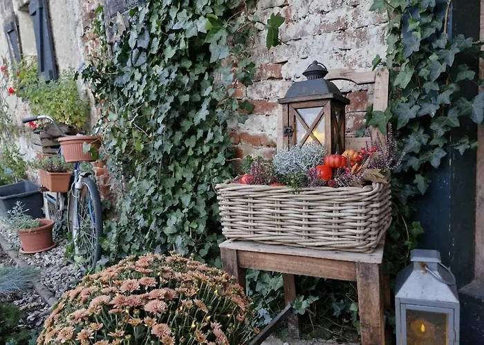 Originálne Bývanie V Starej Sýpke Z Roku 1828. * Bretejovce