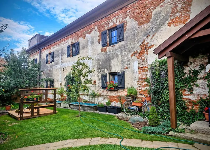 Apartmán Originalne Byvanie V Starej Sypke Z Roku 1828. Bretejovce